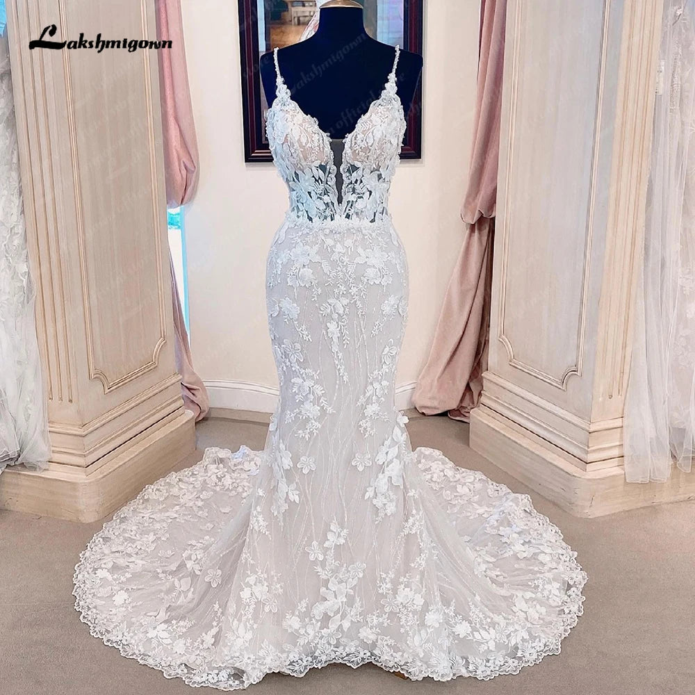 Trendy Street Style Attire Roycebridal Princess Lace Mermaid Wedding Dresses For Women Vestido De Novia 2025 V Neck Boho Bridal Gowns Open Back