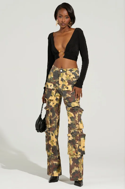 Huge Markdowns FLYING HIGH CAMO PANT