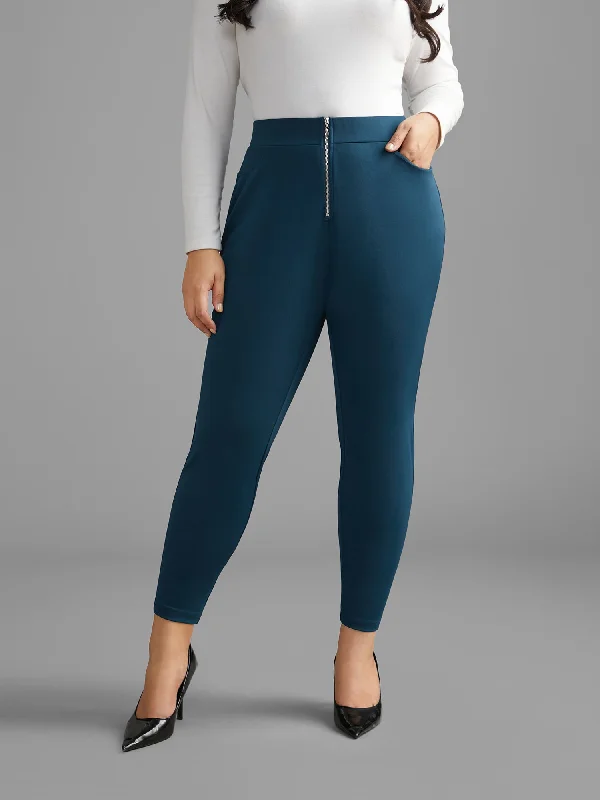 Fashion Essentials Mid Rise Zipper Detail Skinny Pants