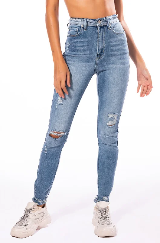 Exclusive Sale DETAILS MAKE PERFECTION HIGH RISE SKINNY JEANS