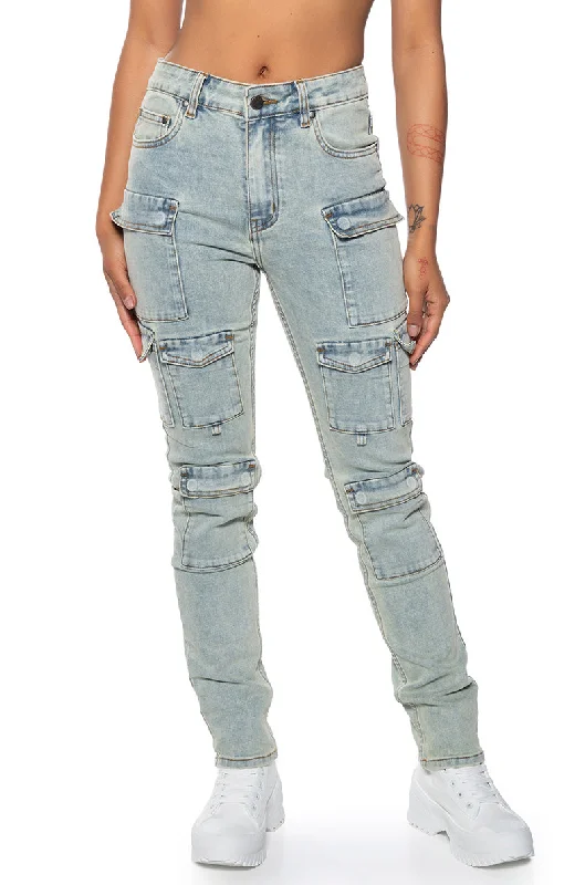 Athleisure Wear KYLIE STRETCHY SKINNY JEANS MID RISE